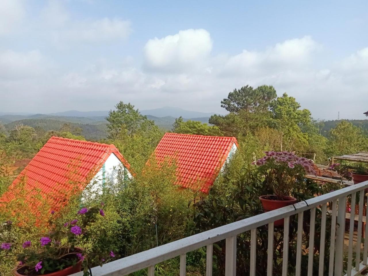 Paradiso Homestay Mangden Kon Von Kla Exteriör bild