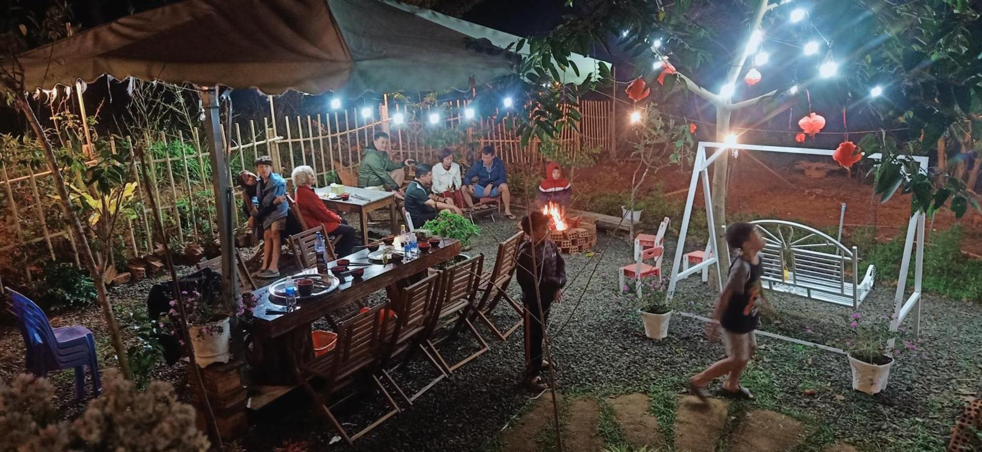 Paradiso Homestay Mangden Kon Von Kla Exteriör bild