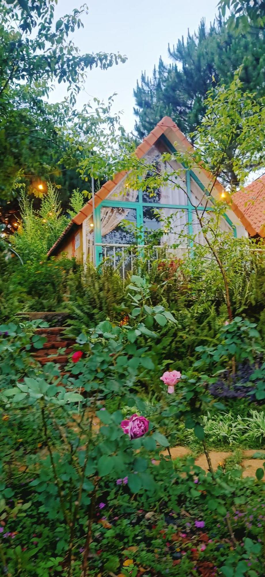 Paradiso Homestay Mangden Kon Von Kla Exteriör bild